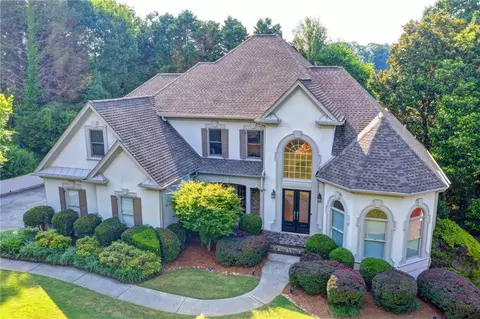 5955 Ettington Dr, Suwanee, GA 30024 photo 2