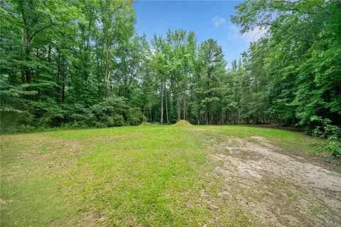000 High Point Rd, Union City, GA 30291