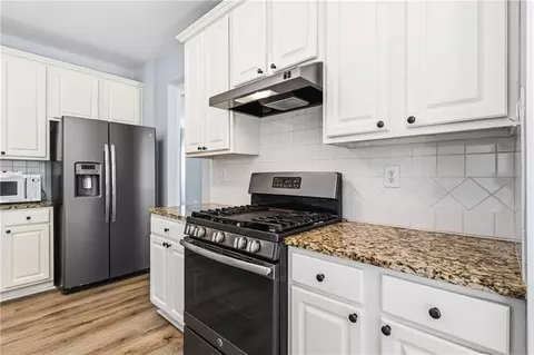 3939 Berwick Farms Dr, Duluth, GA 30096 photo 14