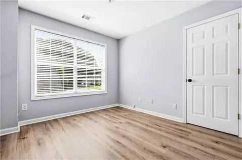 3939 Berwick Farms Dr, Duluth, GA 30096 photo 18