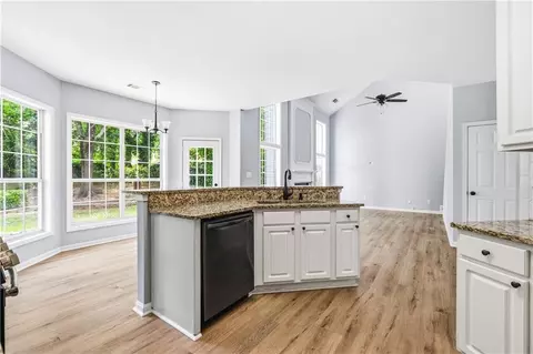 3939 Berwick Farms Dr, Duluth, GA 30096 photo 16