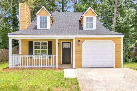 1044 Autumn Crest Ct, Stone Mountain, GA 30083