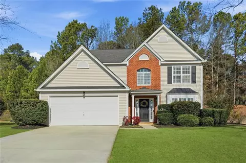 1230 Skipping Rock Ln, Grayson, GA 30017