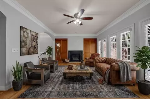 1735 Peachtree St NE #624, Atlanta, GA 30309