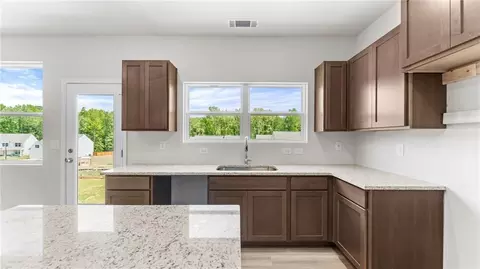 Kitchen - 825 Oakmont Trce, Canton, GA 30114 photo 2 of 2
