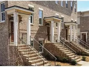 342 Brownstones Cir, Atlanta, GA 30312