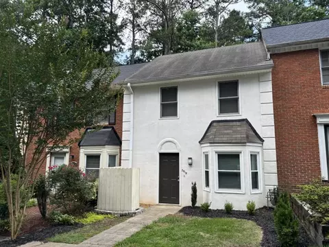 2819 New South Dr, Marietta, GA 30066