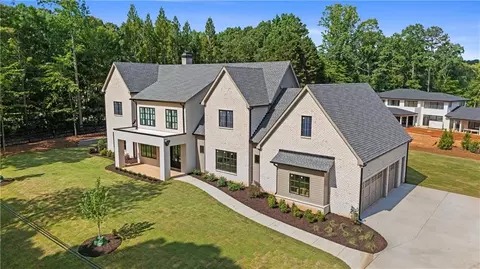Exterior - 4834 Short St, Suwanee, GA 30024 photo 5 of 13