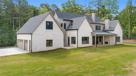 Exterior - 4834 Short St, Suwanee, GA 30024 photo 13 of 13