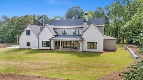 Exterior - 4834 Short St, Suwanee, GA 30024 photo 12 of 13