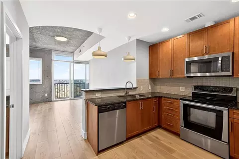 855 Peachtree St NE #1715, Atlanta, GA 30308