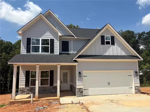 40 Jeffrey Ln, Dallas, GA 30157
