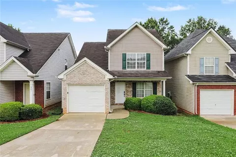 519 Carlton Pointe Dr, Palmetto, GA 30268