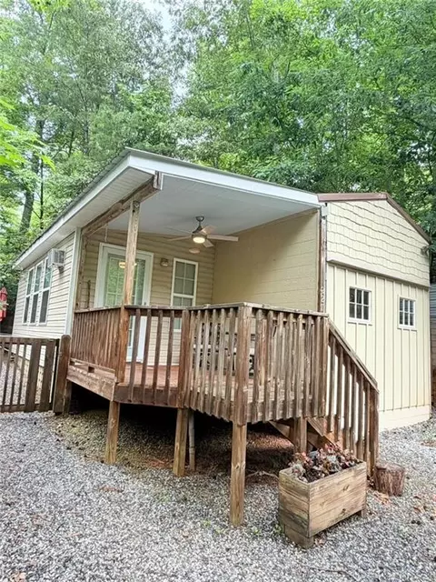 227 Canyon Pass, Cleveland, GA 30528