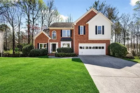 420 Wentworth Downs Ct, Johns Creek, GA 30097