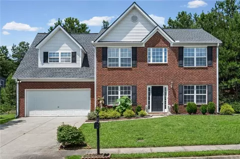 3865 Crescent Walk Ln, Suwanee, GA 30024