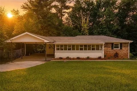 4144 Rocky Face Dr, Douglasville, GA 30135