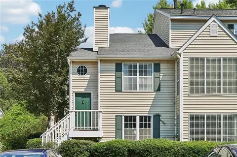 1608 Glenleaf Dr, Peachtree Corners, GA 30092