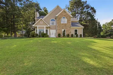 2084 York River Way, Suwanee, GA 30024