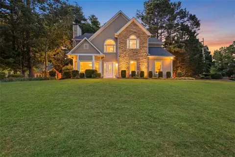 2084 York River Way, Suwanee, GA 30024