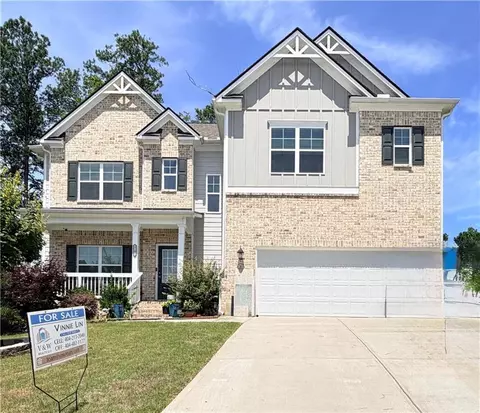 5100 Woodline View Cir, Auburn, GA 30011
