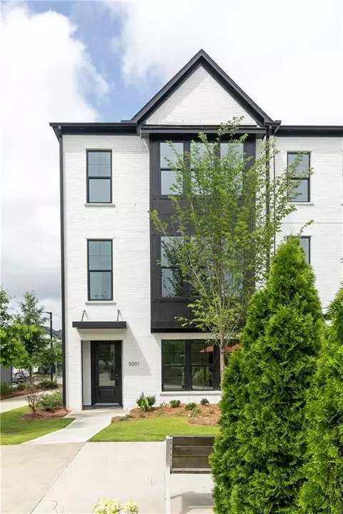 5001 Hartwell Pl, Alpharetta, GA 30009