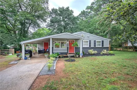 26 Mockingbird Dr, Cartersville, GA 30120
