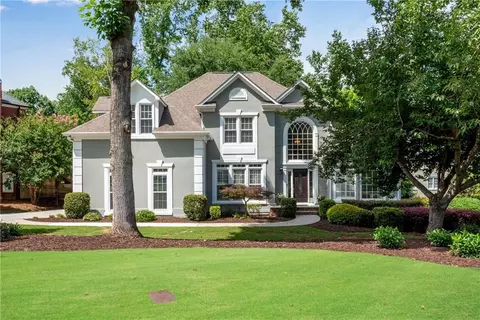 6105 Poplar Spring Dr, Peachtree Corners, GA 30092