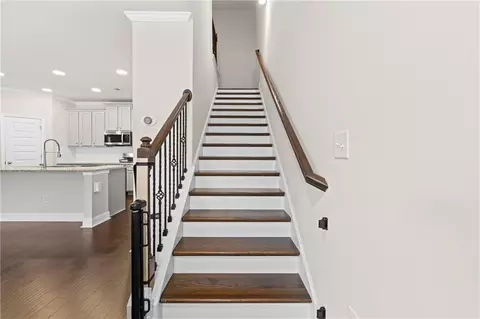 Entry Way - 2946 Chene Pl, Duluth, GA 30097 photo 6 of 7