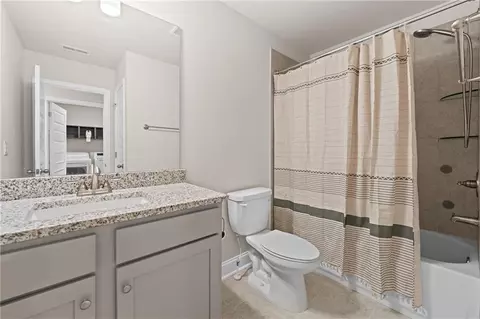 Bath - 2946 Chene Pl, Duluth, GA 30097 photo 1 of 1