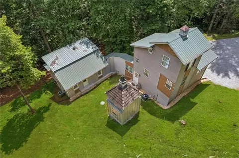 375 Deerfield Dr, Dahlonega, GA 30533