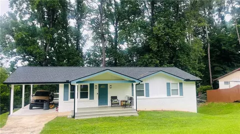 445 Dan Pl SE, Smyrna, GA 30082