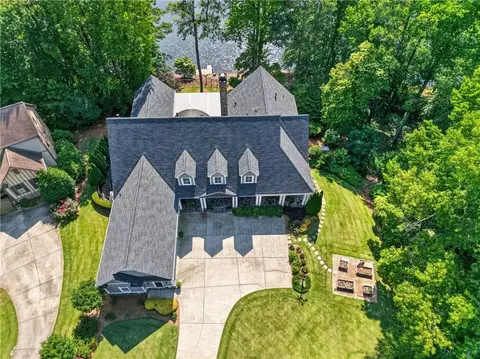 1420 Masters Ct NW, Kennesaw, GA 30144