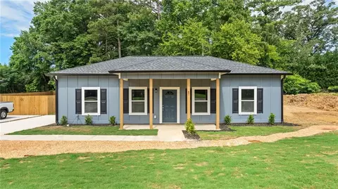 47 Brownlow Dr, Rome, GA 30165