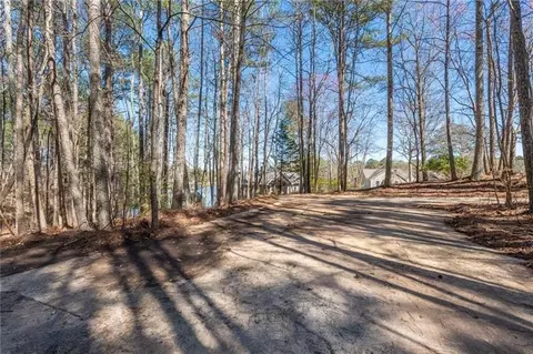 7181 Lakemond Ct, Villa Rica, GA 30180