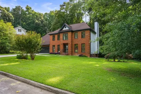 467 Orchards Walk, Stone Mountain, GA 30087