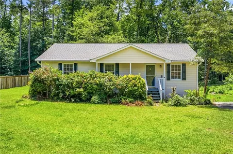 864 Whitehall Dr, Lawrenceville, GA 30043