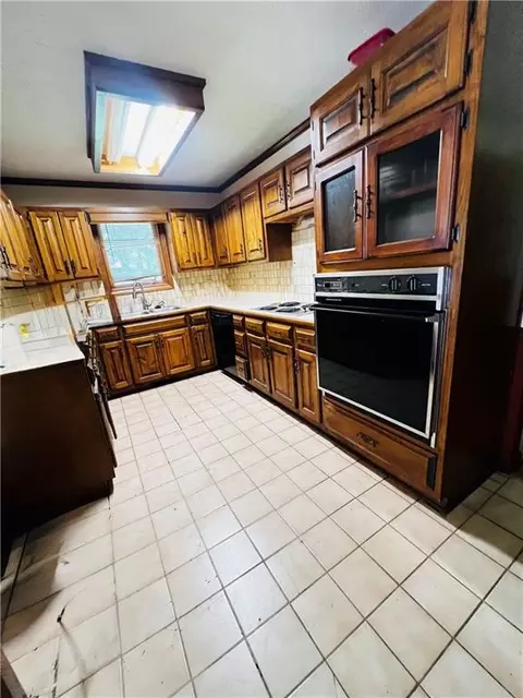 Kitchen - 760 Pine Needle Rd, Hampton, GA 30228 photo 1 of 1