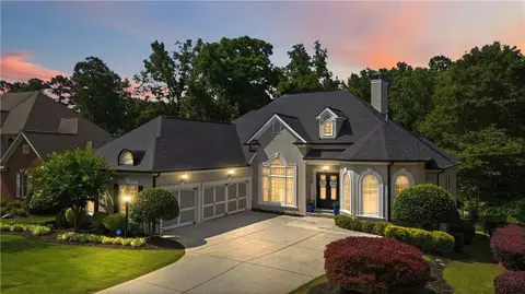 2671 Floral Valley Dr, Dacula, GA 30019