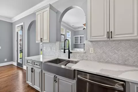Kitchen - 140 Harmony Grove Ln, Jefferson, GA 30549 photo 6 of 6