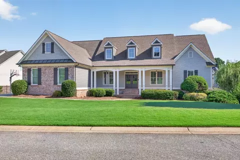 Exterior - 140 Harmony Grove Ln, Jefferson, GA 30549 photo 5 of 25