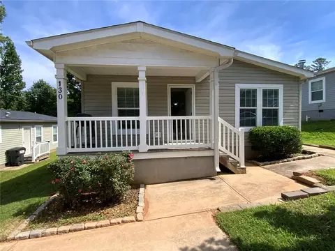 130 Bob White Ln, Newnan, GA 30263