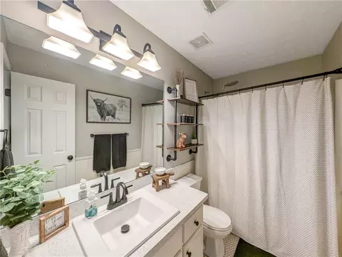 Bath - 605 Freeman Dr, Covington, GA 30016 photo 3 of 3