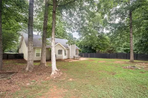 Exterior - 605 Freeman Dr, Covington, GA 30016 photo 7 of 10