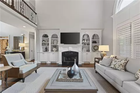 Living - 1645 Eversedge Dr, Alpharetta, GA 30009 photo 2 of 4