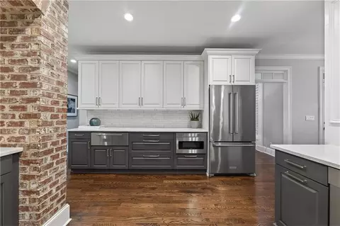 Kitchen - 1645 Eversedge Dr, Alpharetta, GA 30009 photo 6 of 8