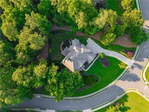 View/Area - 1645 Eversedge Dr, Alpharetta, GA 30009 photo 1 of 8