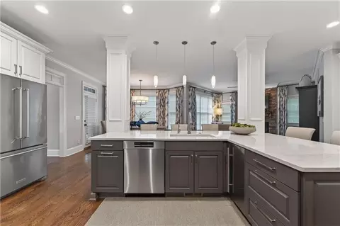 Kitchen - 1645 Eversedge Dr, Alpharetta, GA 30009 photo 5 of 8