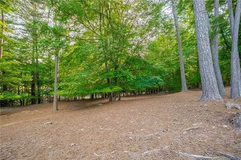 Exterior - 1645 Eversedge Dr, Alpharetta, GA 30009 photo 7 of 25