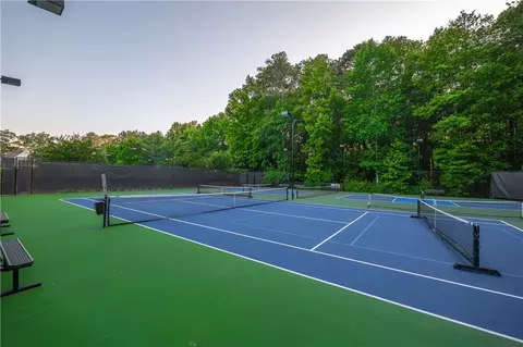 View/Area - 1645 Eversedge Dr, Alpharetta, GA 30009 photo 6 of 8